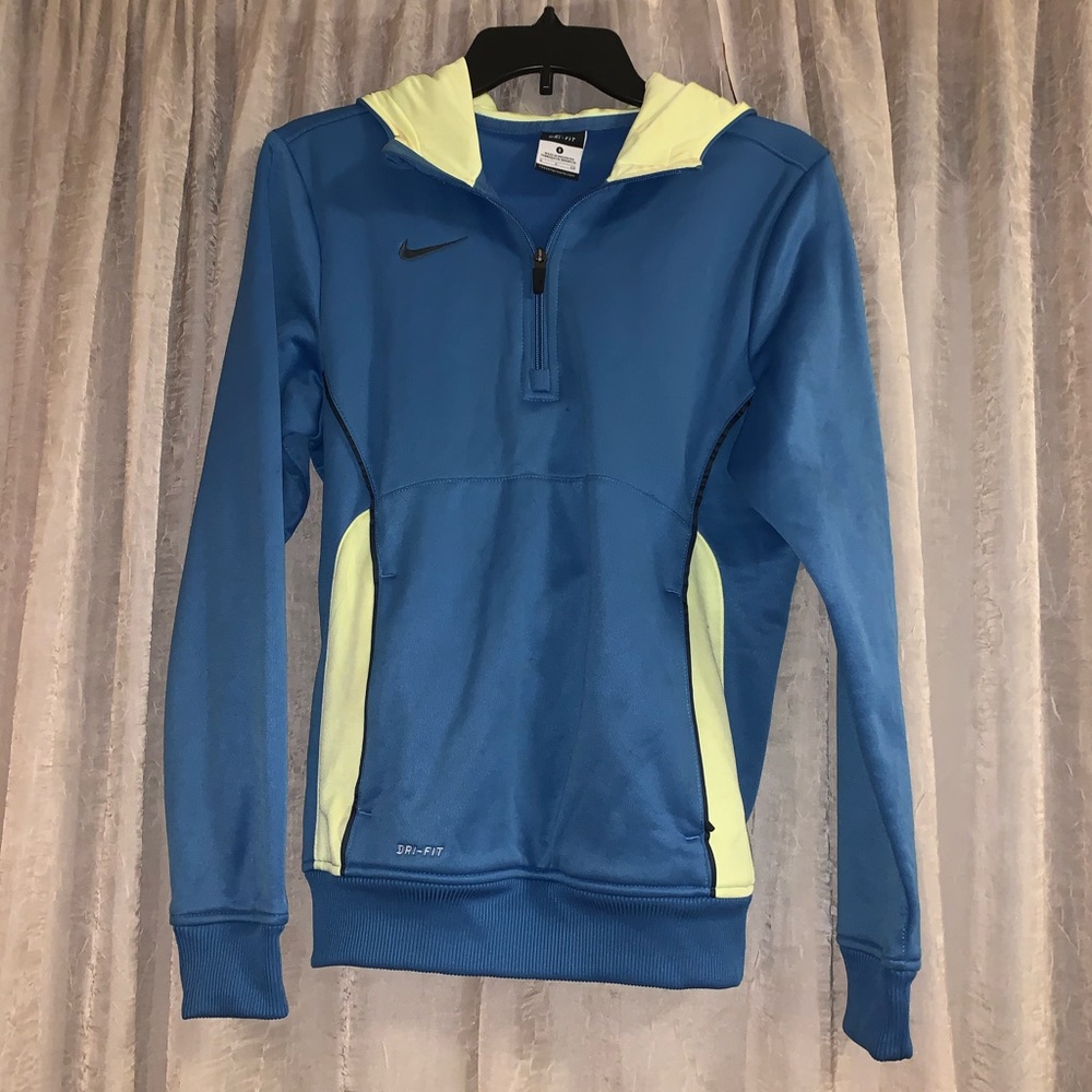 Nike Dry fit Sweater